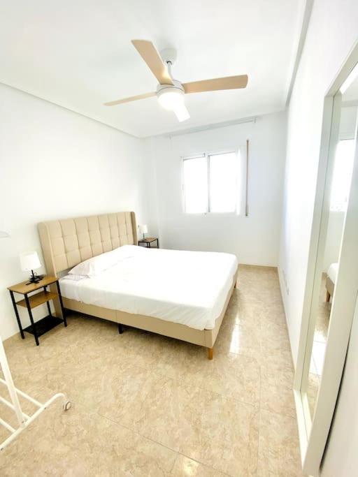 Apartamento Piso Recien Reformado En Centro Garrucha Exterior foto