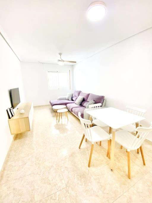 Apartamento Piso Recien Reformado En Centro Garrucha Exterior foto
